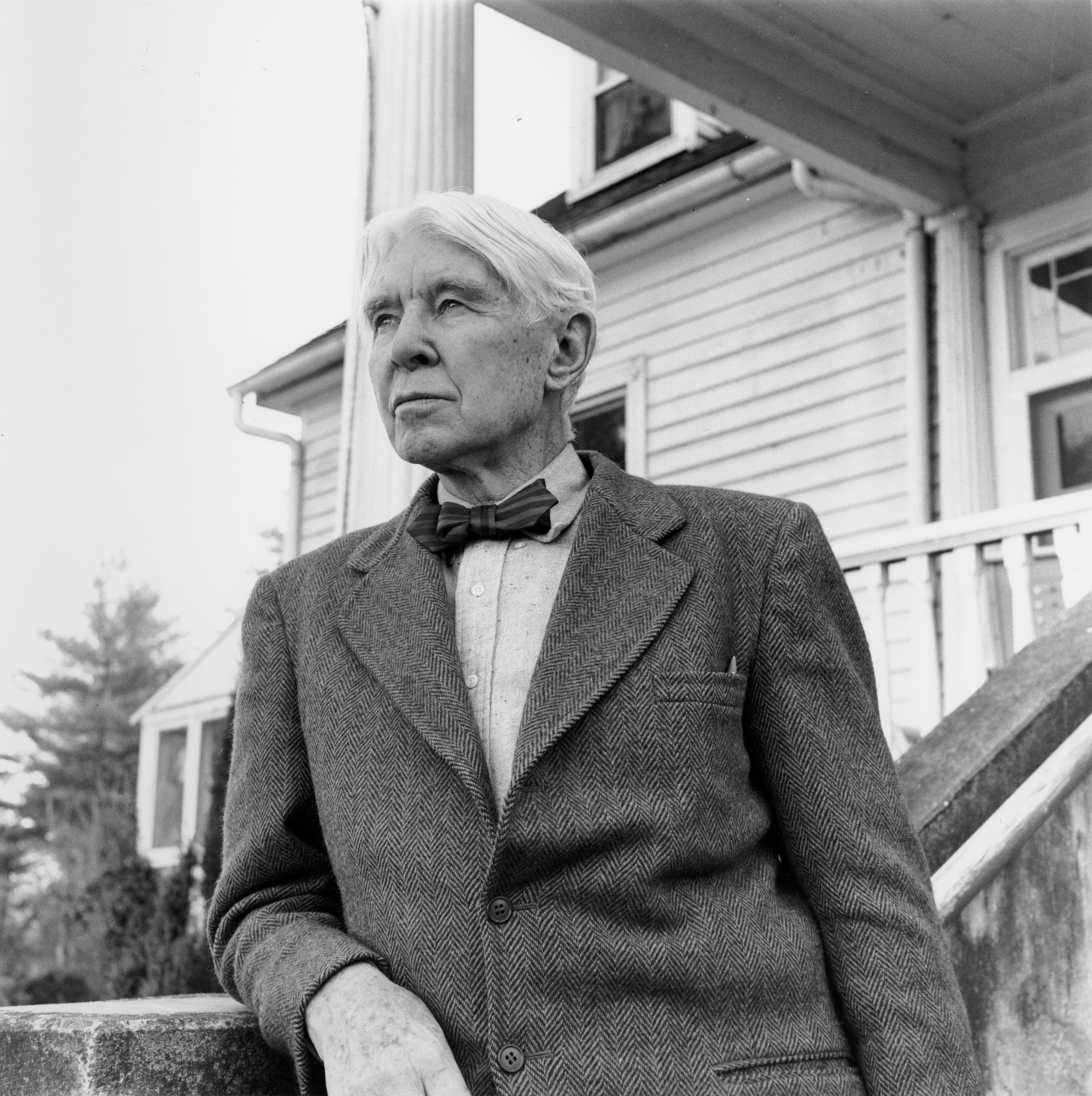 Carl Sandburg photo #2714